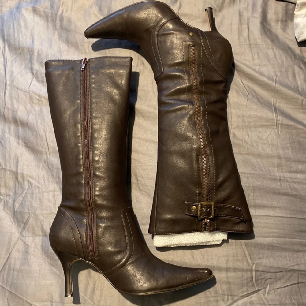Leather heel boots
